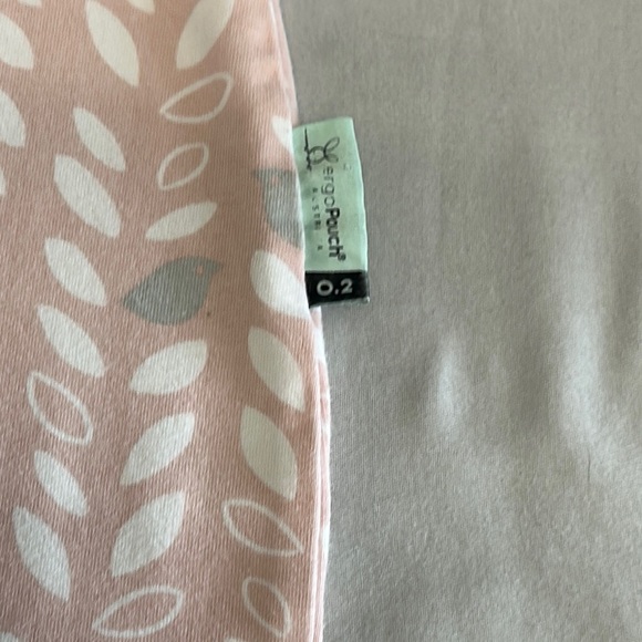 Ergobaby 0.2 TOG Newborn Baby Sleep Sack - Picture 3 of 5